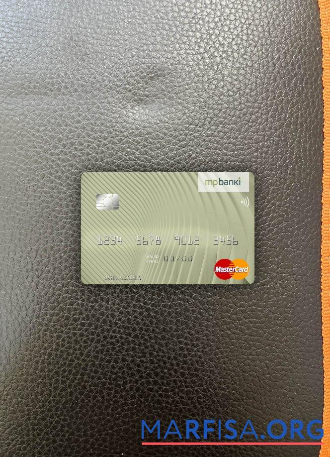 Realistic Iceland MP Banki mastercard photolook front example